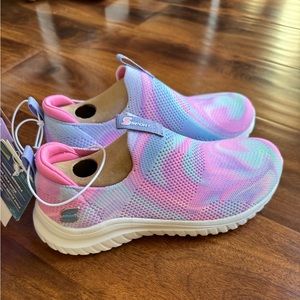 Girl Skechers Shoes size 1